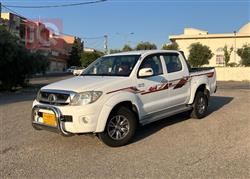 تويوتا هايلوكس